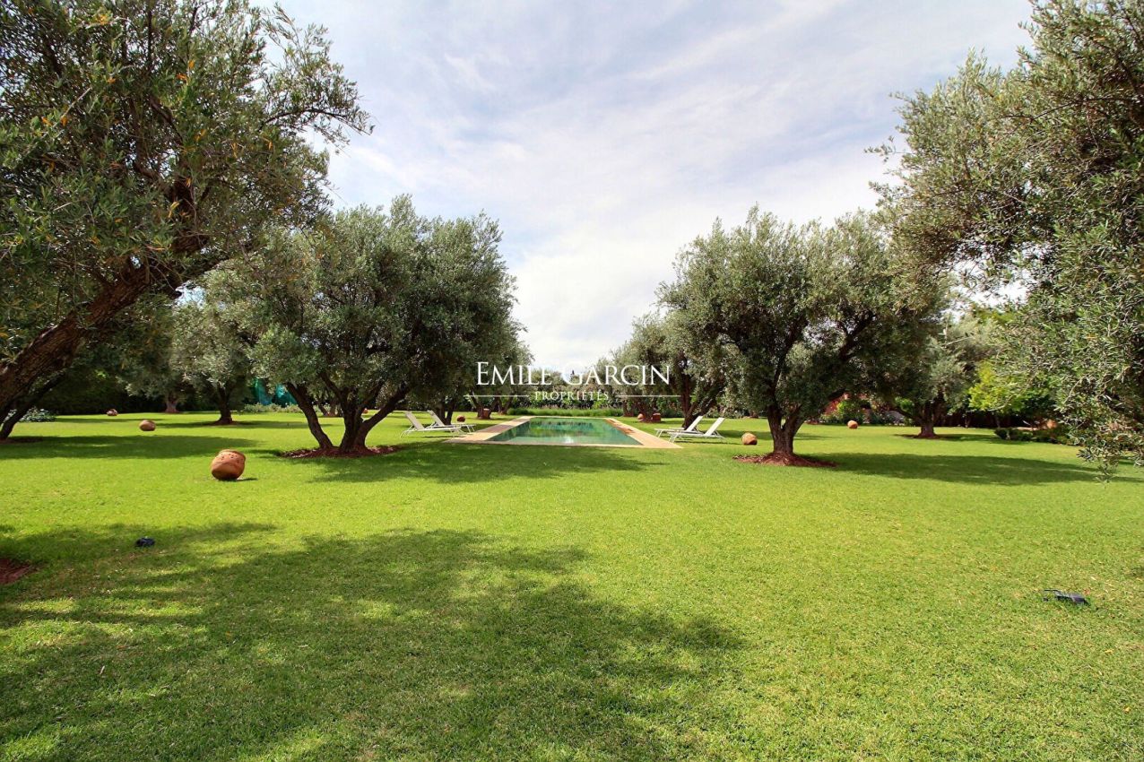 Property for sale 10 km from Marrakech - Emile Garcin Maroc - Image 11