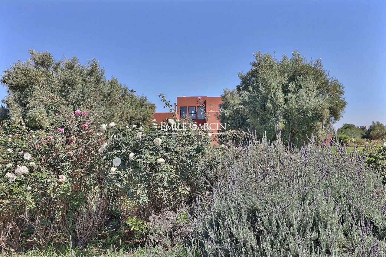 Modern property for sale on the Route d'Amizmiz in Marrakech - Emile Garcin Maroc - Image 17