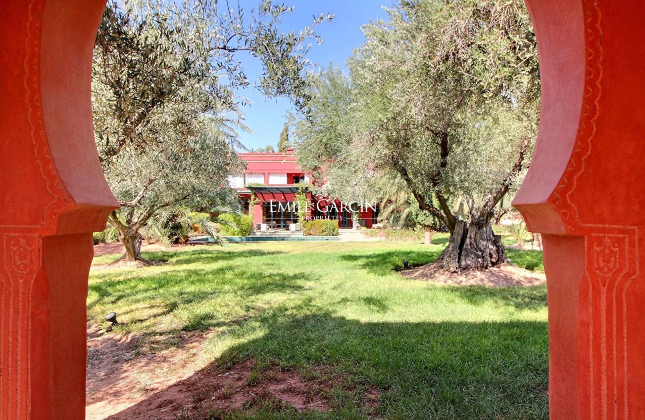 À vendre villa dans le triangle d'or de la palmeraie à Marrakech - Emile Garcin Maroc - Image 13