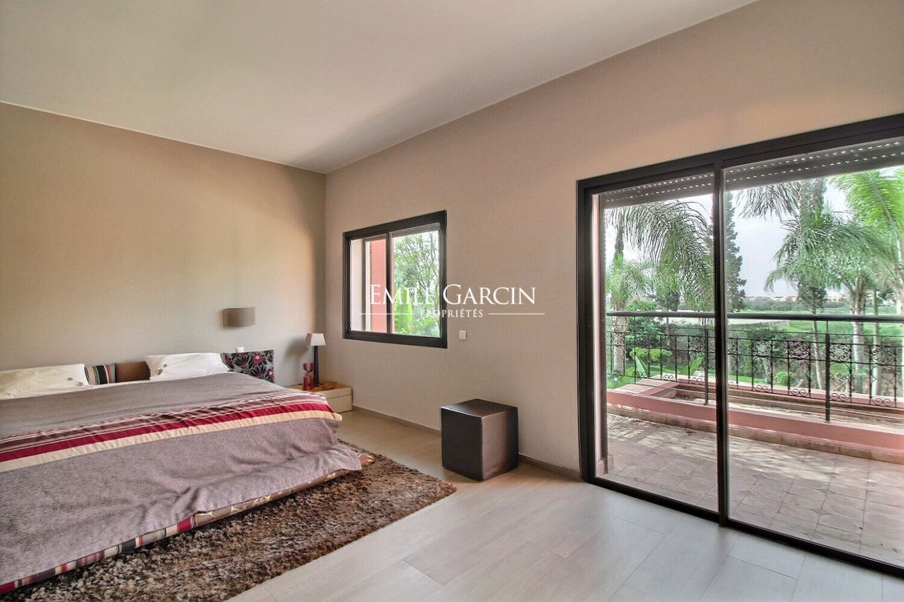 À vendre maison moderne dans le quartier Targa à Marrakech - Emile Garcin Maroc - Image 4