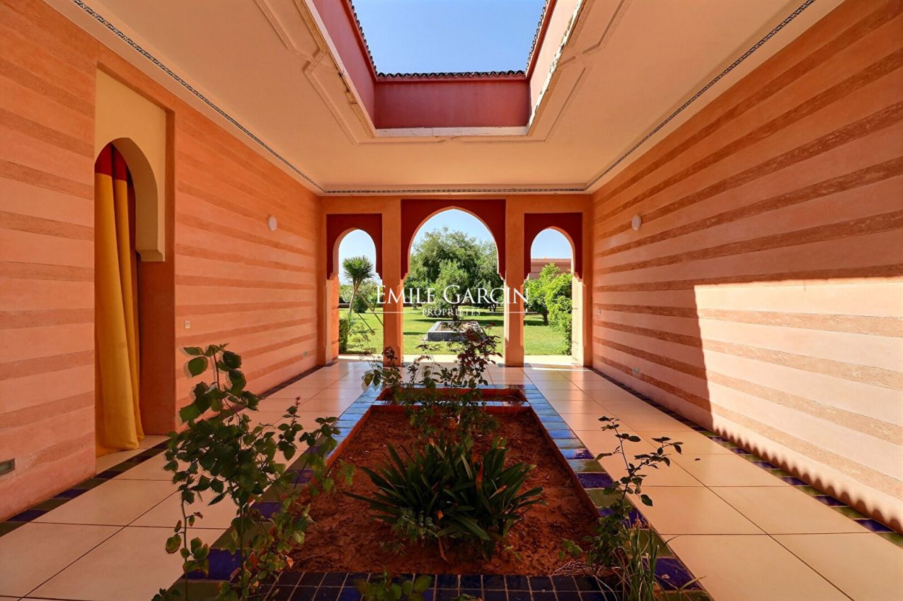 À vendre maison à 30 minutes du centre-ville de Marrakech - Emile Garcin Maroc - Image 2