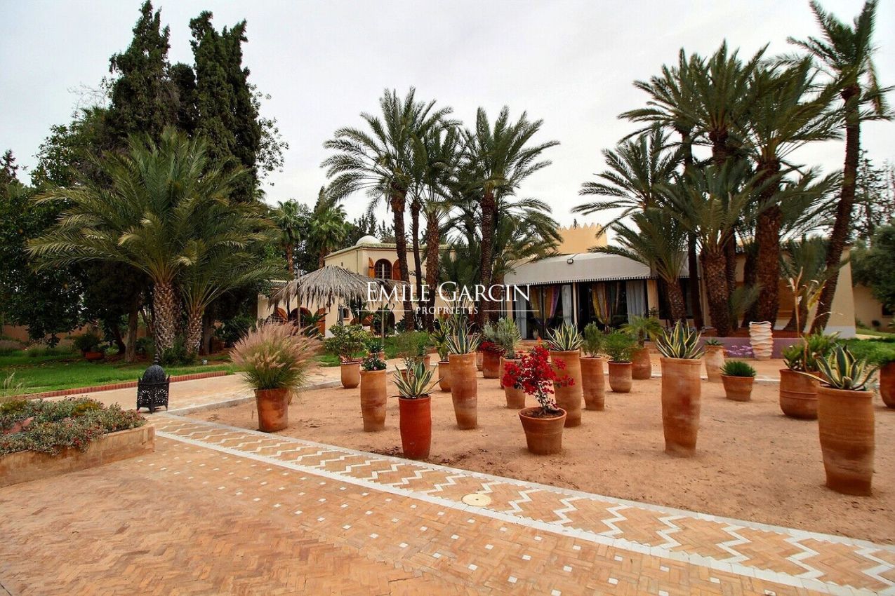 À vendre maison au coeur de la palmeraie à Marrakech - Emile Garcin Maroc - Image 5