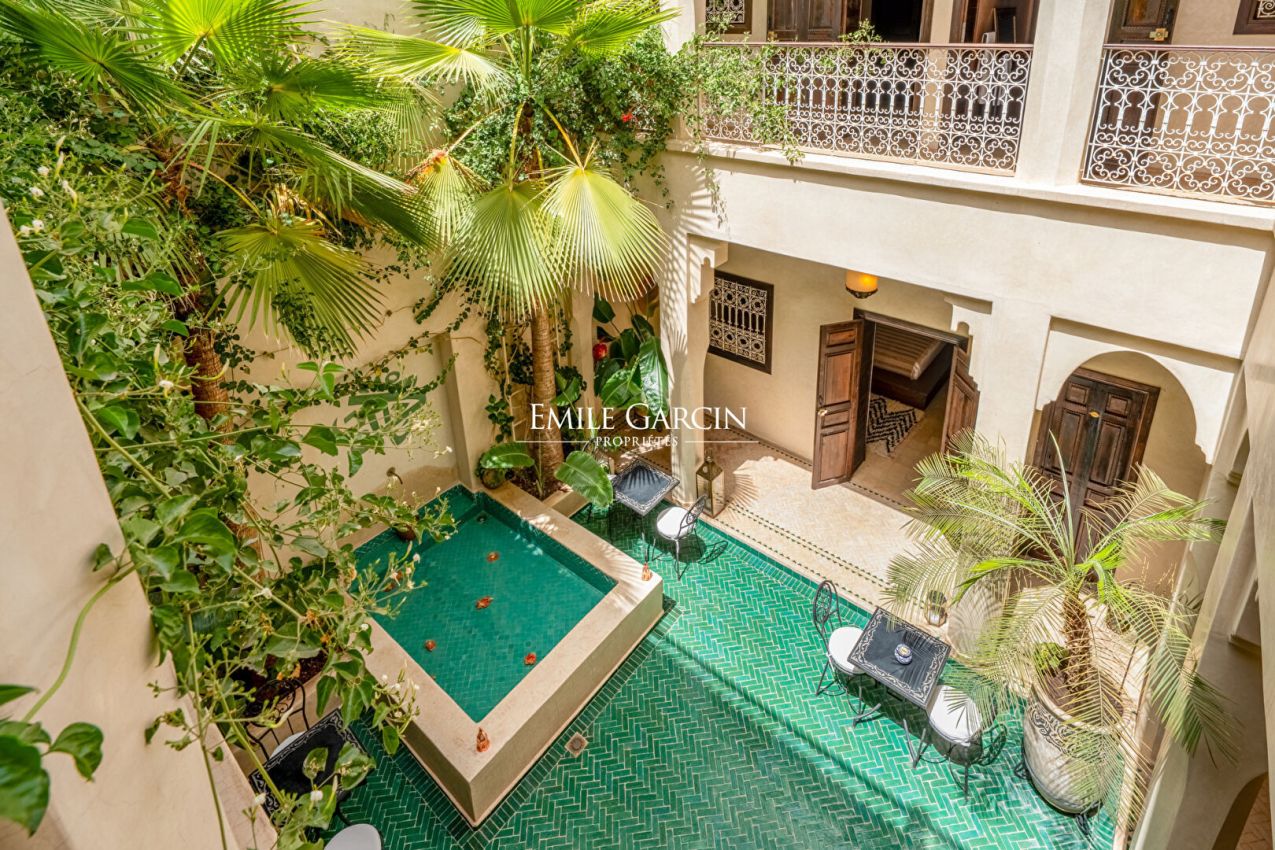 À vendre riad exceptionnel à Marrakech - Emile Garcin Maroc - Image 3